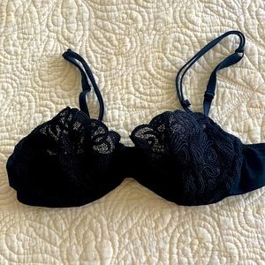 Vintage Victoria’s Secret black embroidered Demi bra size 34B